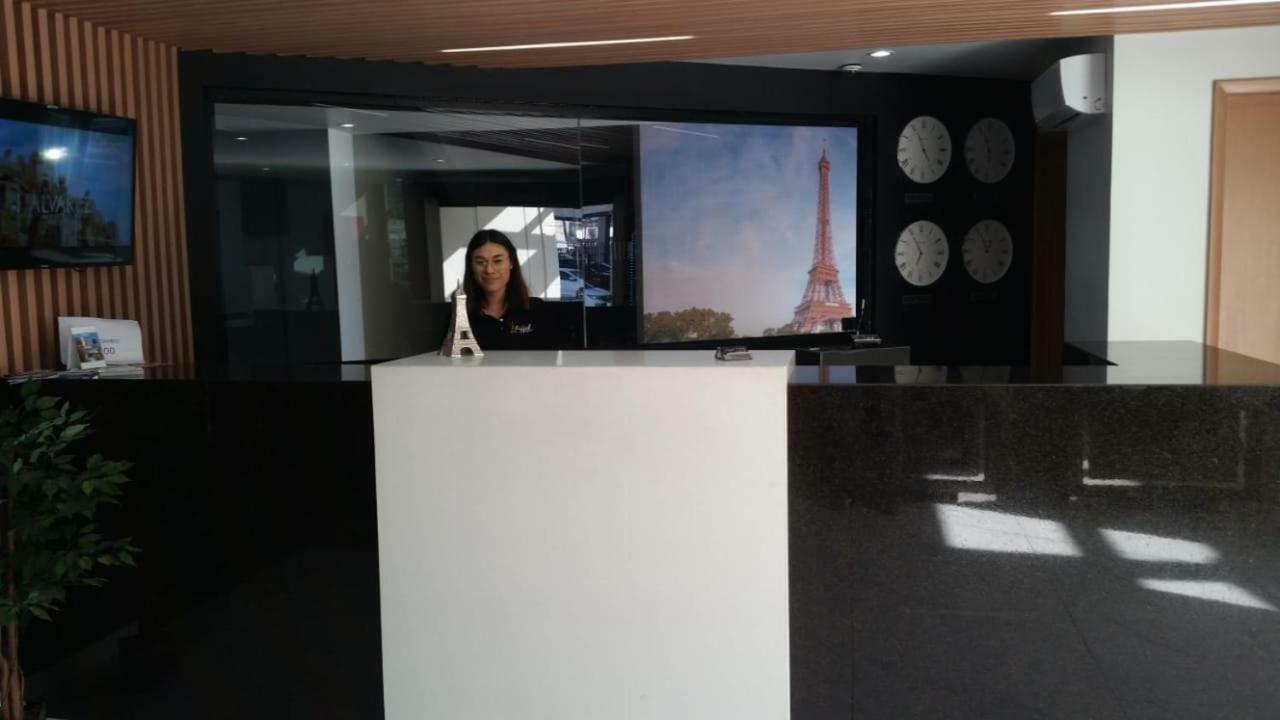 Hotel Eiffel Ensenada Extérieur photo